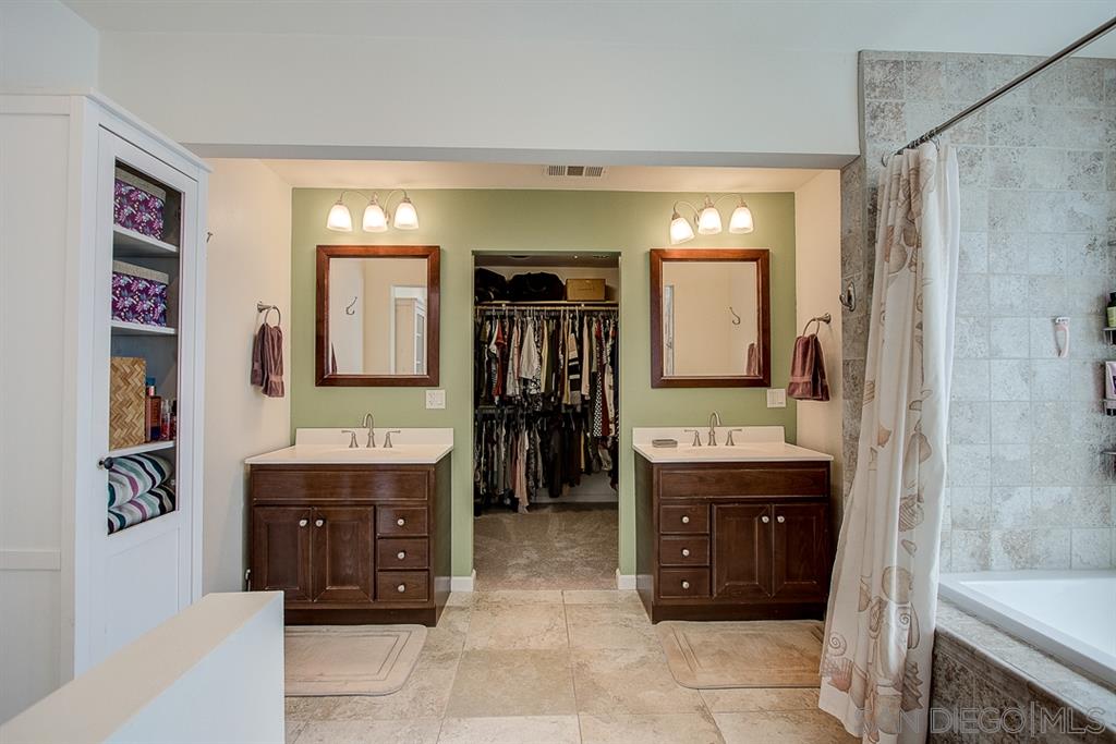 9628 Hume Road Santee, CA 92071 - Photo 11 of 25 Gallery Image 11