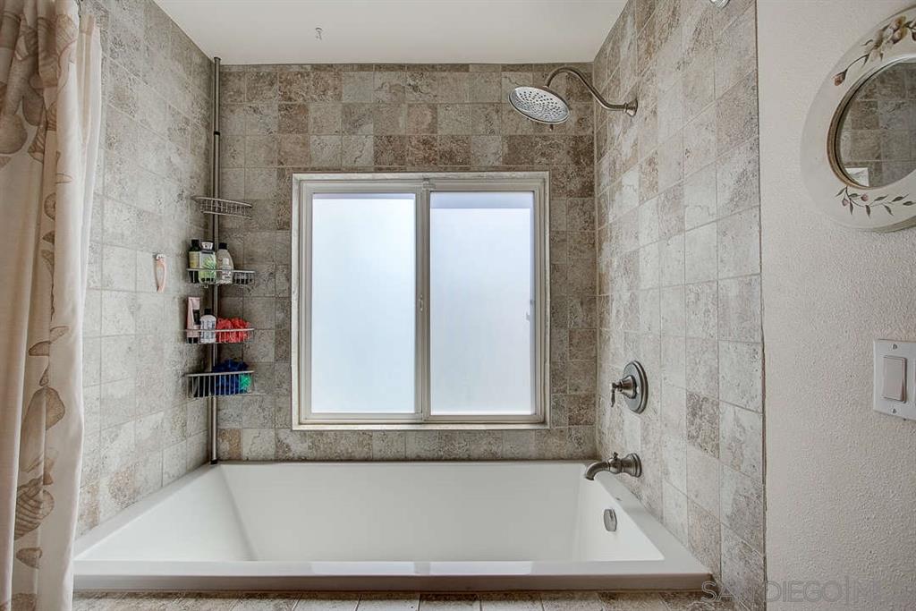 9628 Hume Road Santee, CA 92071 - Photo 12 of 25 Gallery Image 12