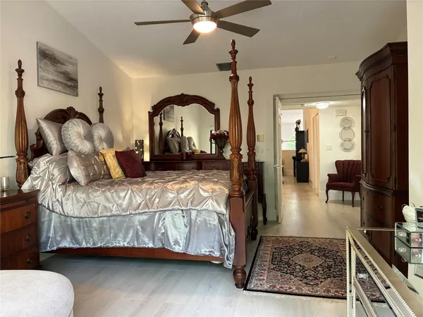 $475,000 | 5425 10th Fairway Drive, Unit 3, Delray Beach, FL 33484