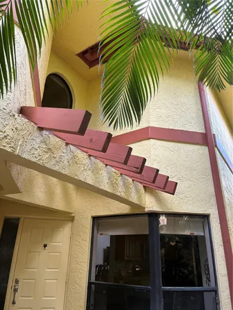 $475,000 | 5425 10th Fairway Drive, Unit 3, Delray Beach, FL 33484