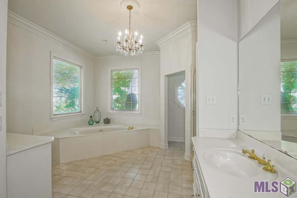 19222 Indian Ridge Avenue Baton Rouge, LA 70817 - Photo 13 of 34 Gallery Image 13