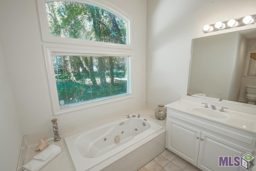 19222 Indian Ridge Avenue Baton Rouge, LA 70817 - Photo 18 of 34 Gallery Image 18