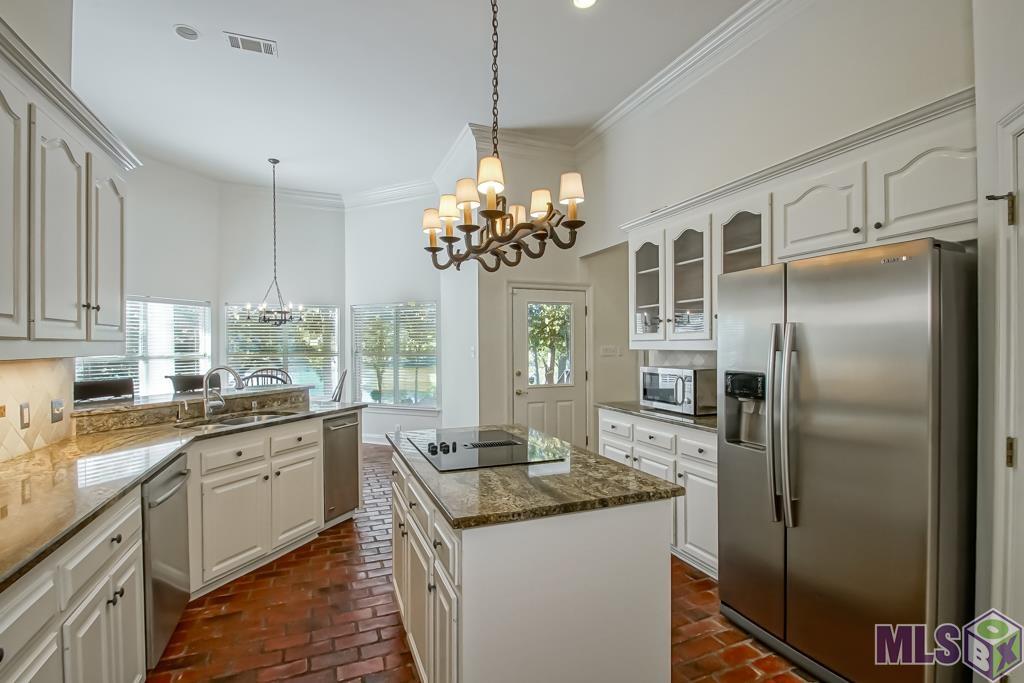 19222 Indian Ridge Avenue Baton Rouge, LA 70817 - Photo 9 of 34 Gallery Image 9