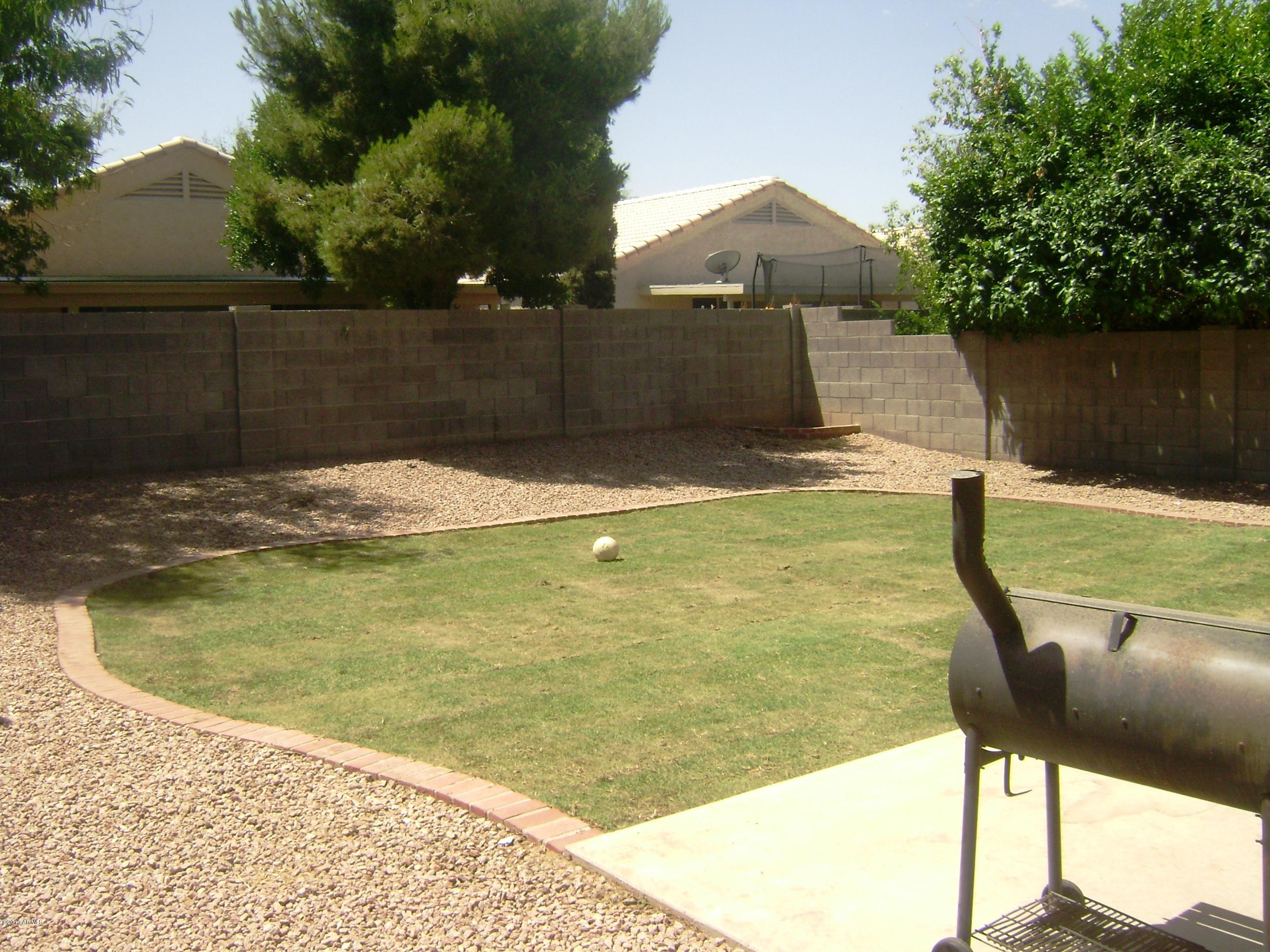 899 East Elgin Street Chandler, AZ 85225 - Photo 11 of 34 back 1