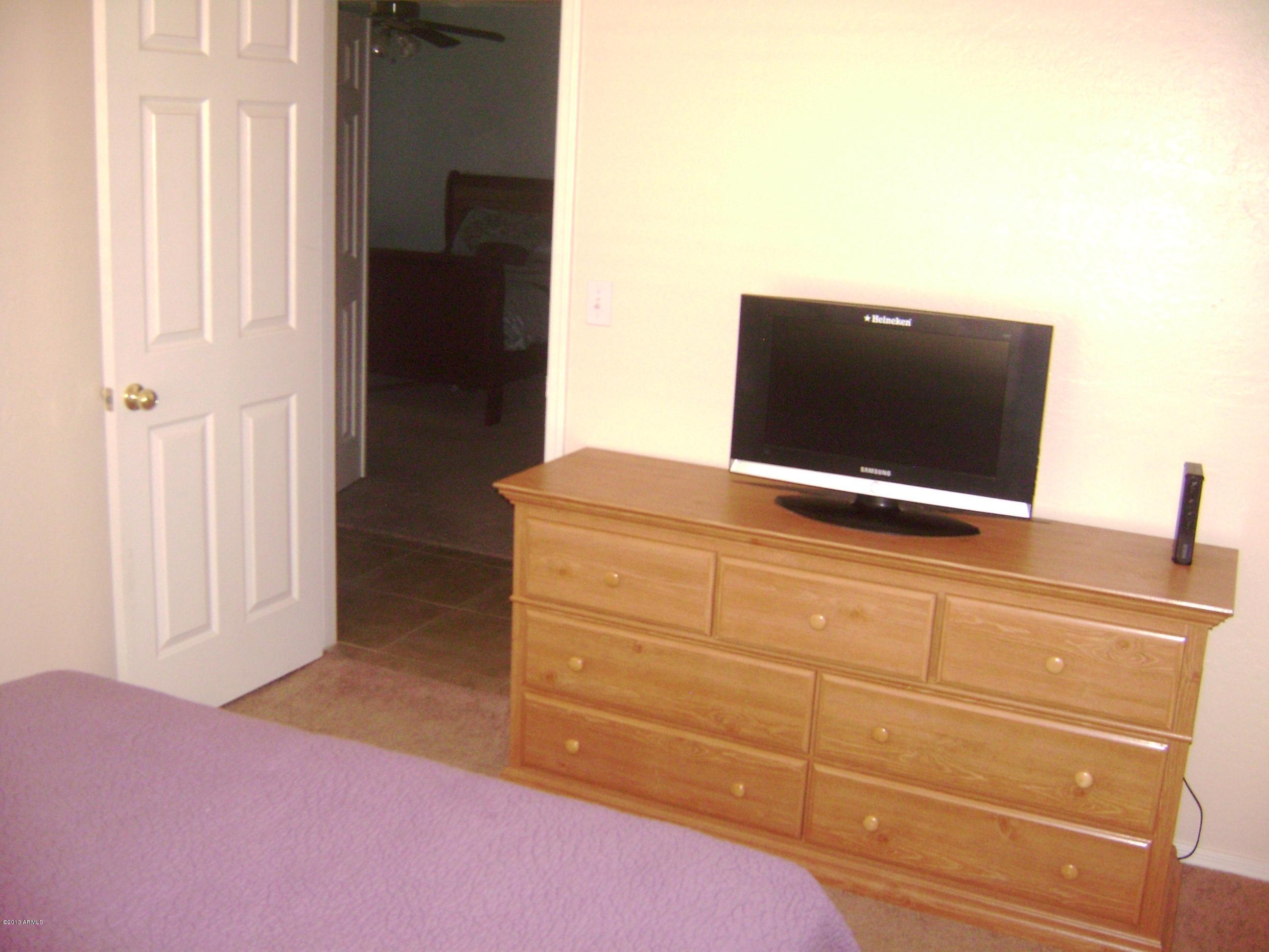 899 East Elgin Street Chandler, AZ 85225 - Photo 24 of 34 bedroom 3 view 3