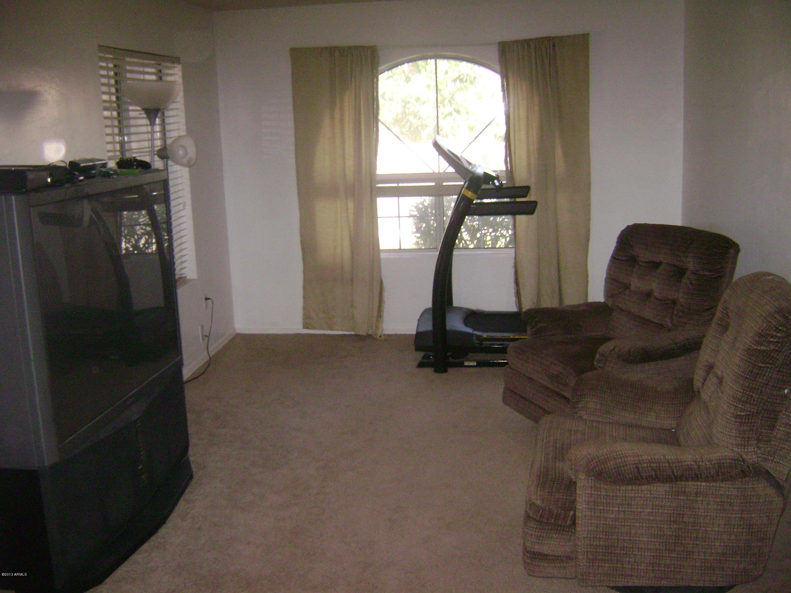 899 East Elgin Street Chandler, AZ 85225 - Photo 10 of 34 Den or formal dining