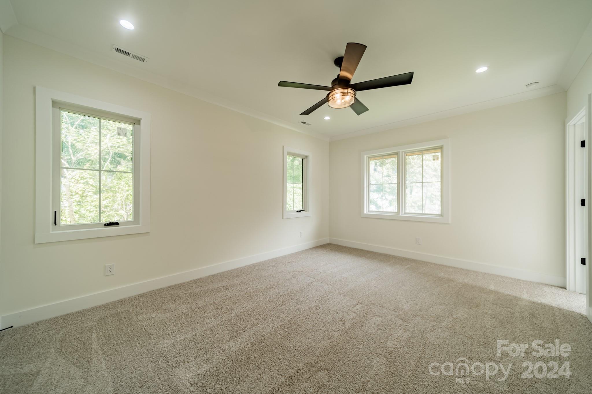 3200 East Ford Road Charlotte, NC 28205 - Photo 27 of 47 Gallery Image 27