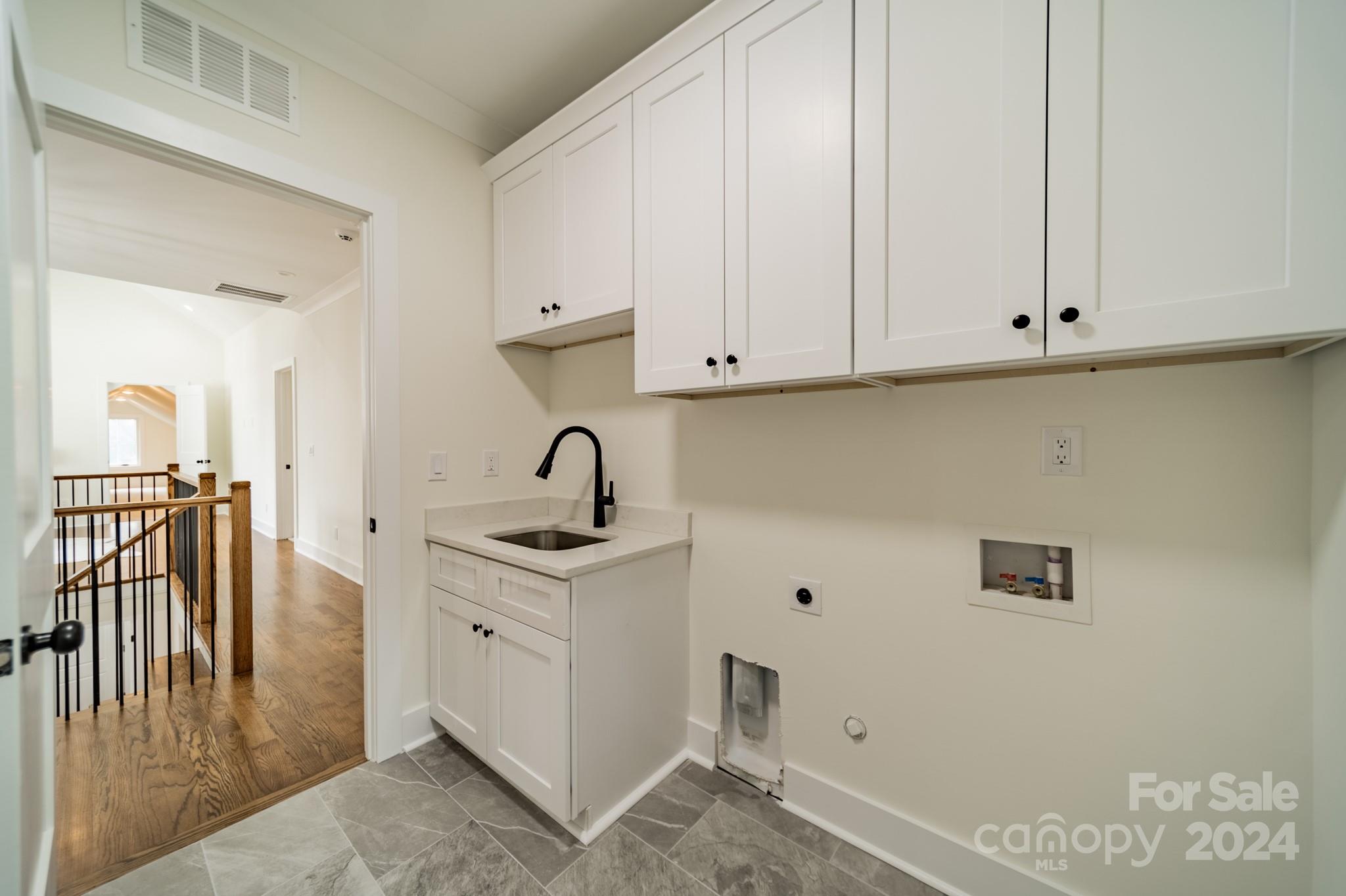 3200 East Ford Road Charlotte, NC 28205 - Photo 33 of 47 Gallery Image 33