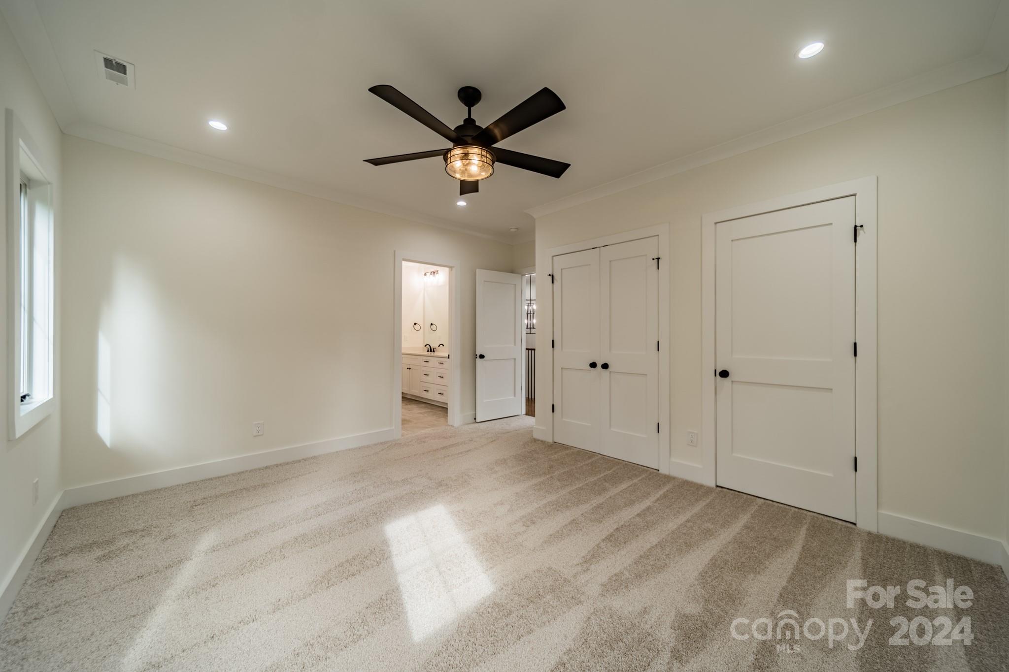 3200 East Ford Road Charlotte, NC 28205 - Photo 38 of 47 Gallery Image 38