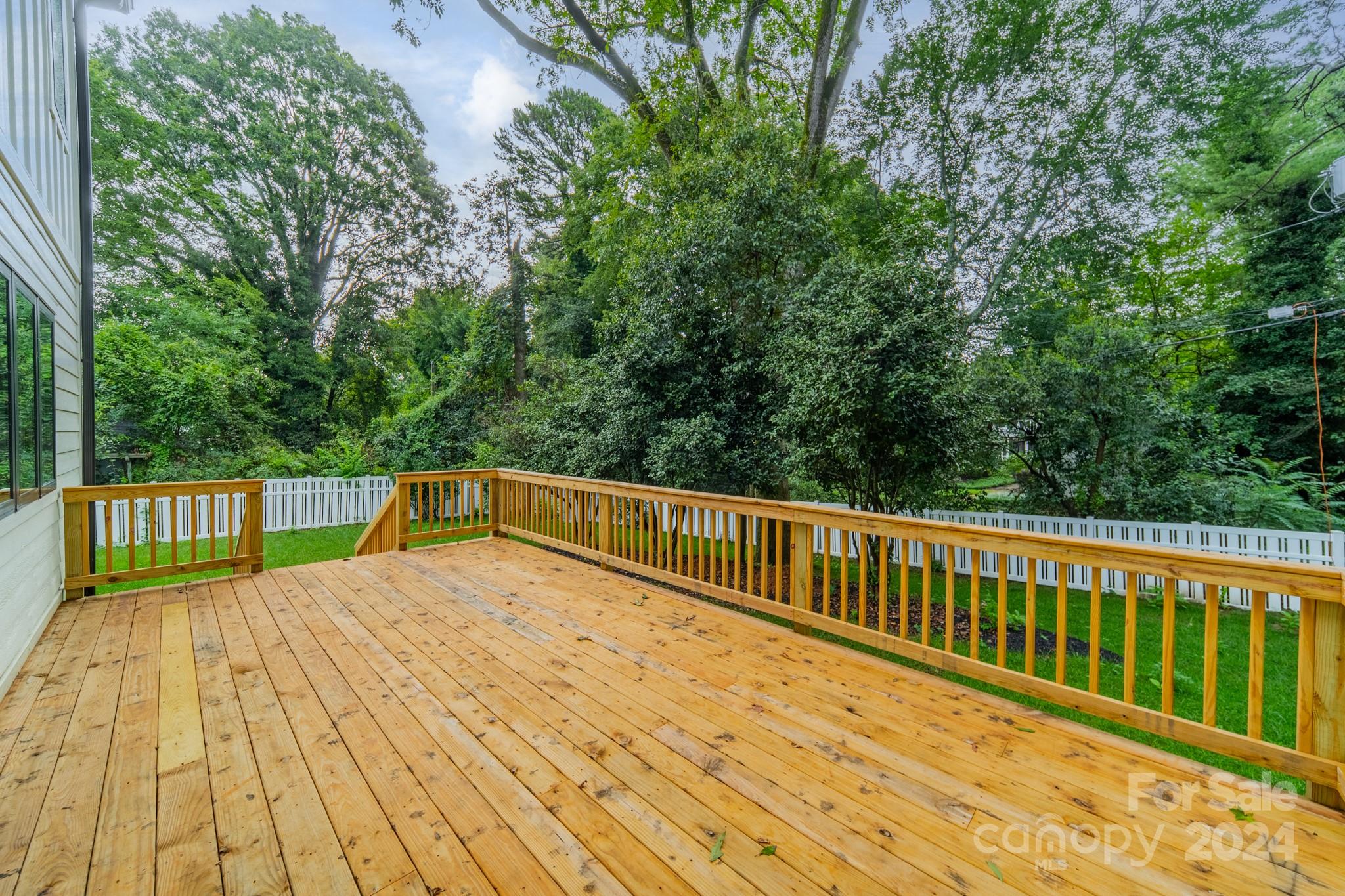 3200 East Ford Road Charlotte, NC 28205 - Photo 41 of 47 Gallery Image 41