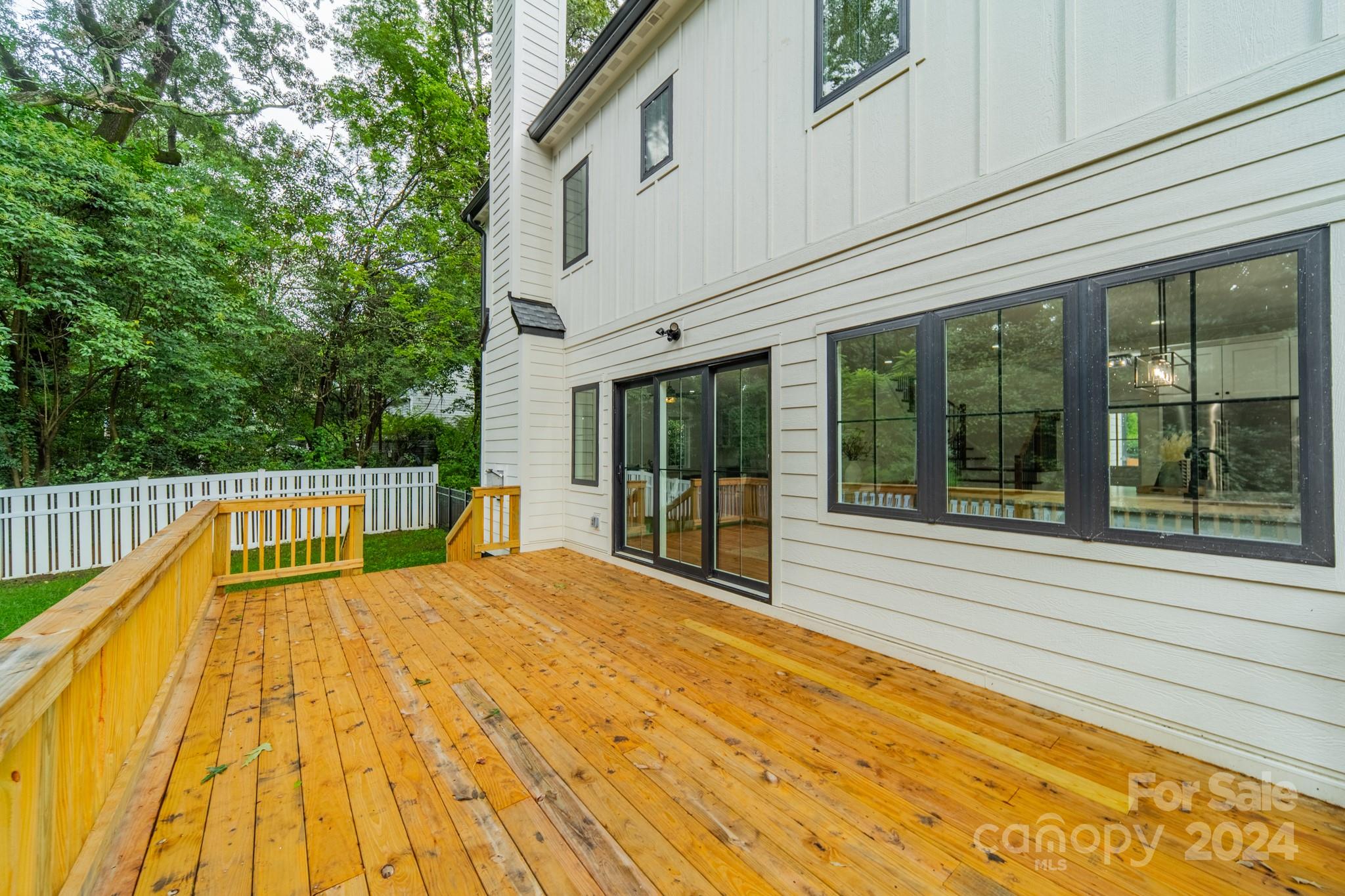 3200 East Ford Road Charlotte, NC 28205 - Photo 42 of 47 Gallery Image 42