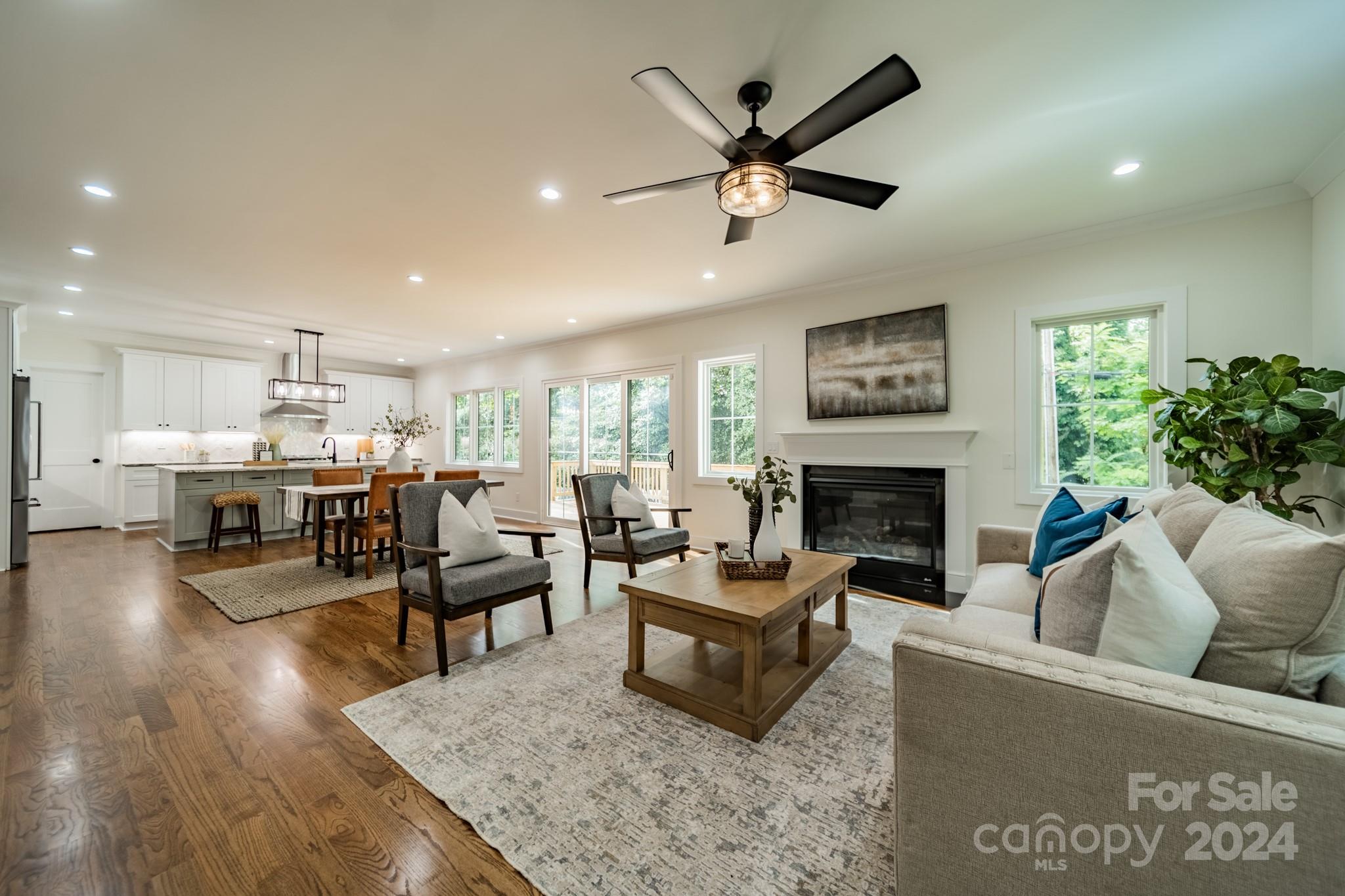 3200 East Ford Road Charlotte, NC 28205 - Photo 10 of 47 Gallery Image 10