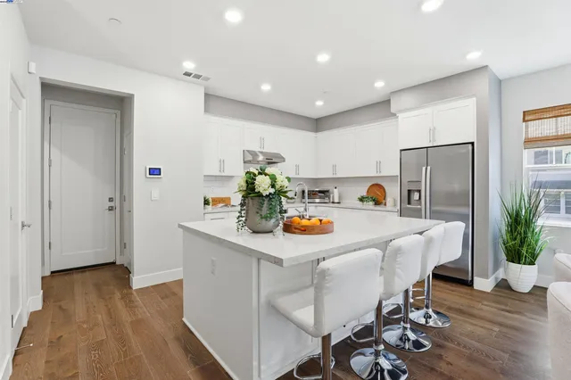 $1,379,950 | 32112 Via Vicenza, San Ramon, CA 94583