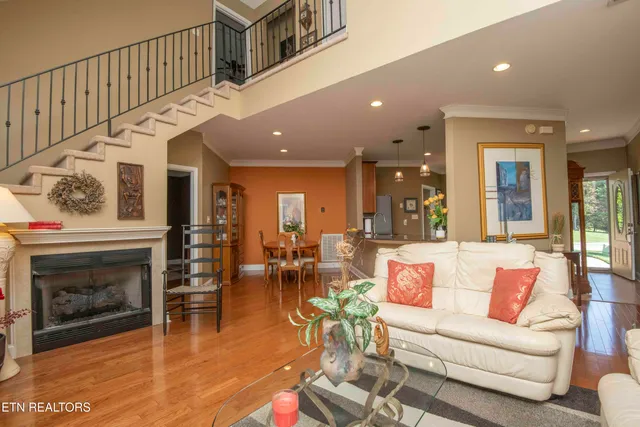 $447,500 | 253 Meadow Walk Lane, Lenoir City, TN 37772