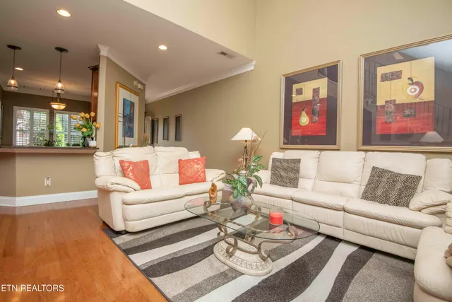 $447,500 | 253 Meadow Walk Lane, Lenoir City, TN 37772