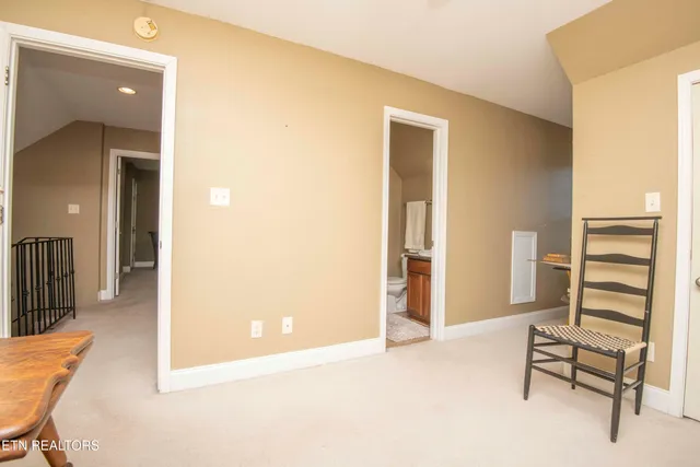 $447,500 | 253 Meadow Walk Lane, Lenoir City, TN 37772