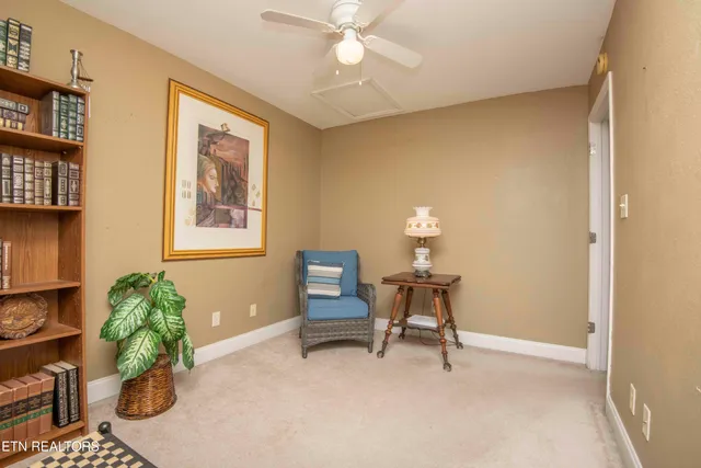 $447,500 | 253 Meadow Walk Lane, Lenoir City, TN 37772