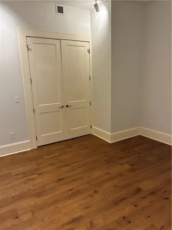 $2,215 | 221 Chartres Street, Unit 203, New Orleans, LA 70130