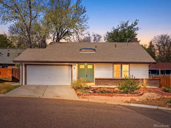 front view of house with a yard