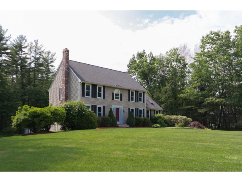6 Lafayette Road Londonderry, NH 03053 - Photo 2 of 36