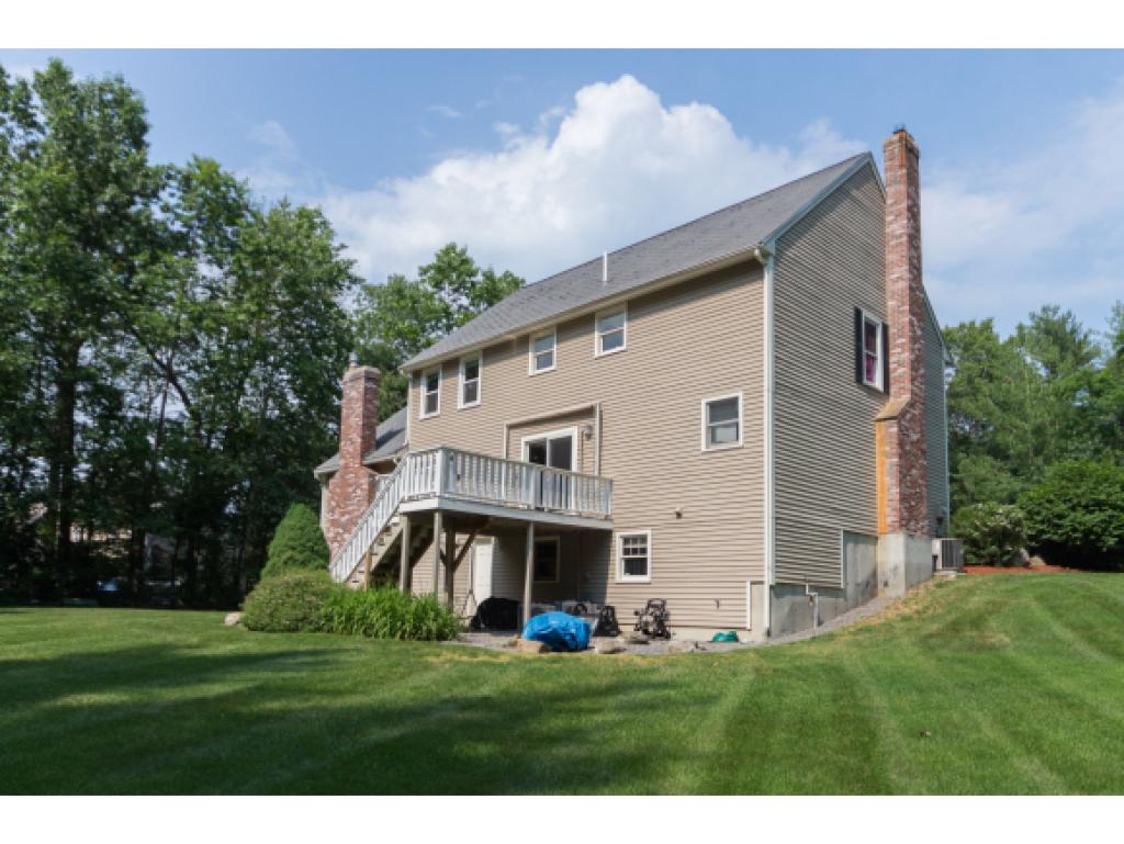 6 Lafayette Road Londonderry, NH 03053 - Photo 5 of 36