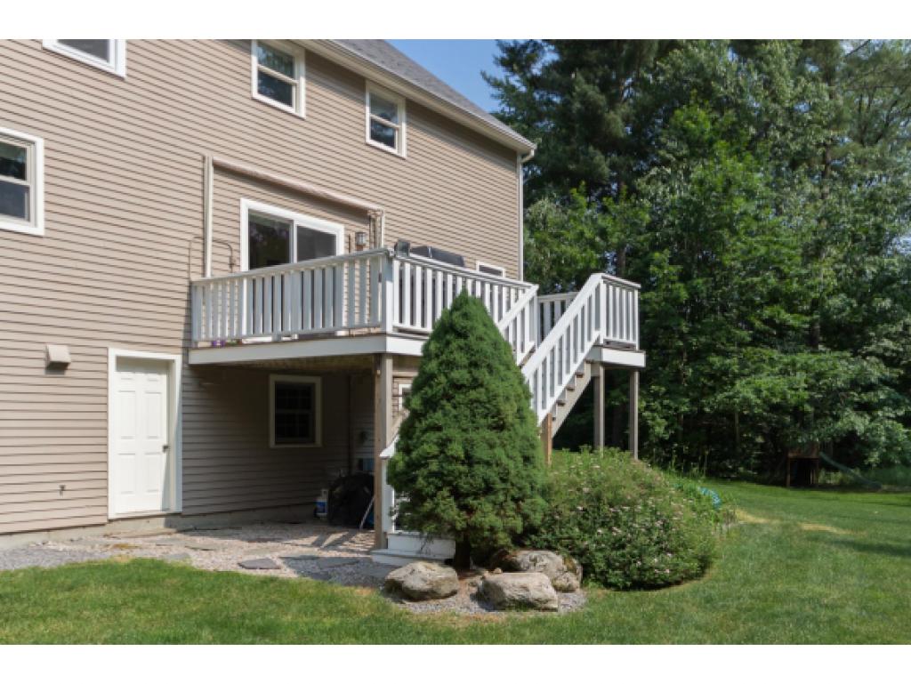 6 Lafayette Road Londonderry, NH 03053 - Photo 6 of 36