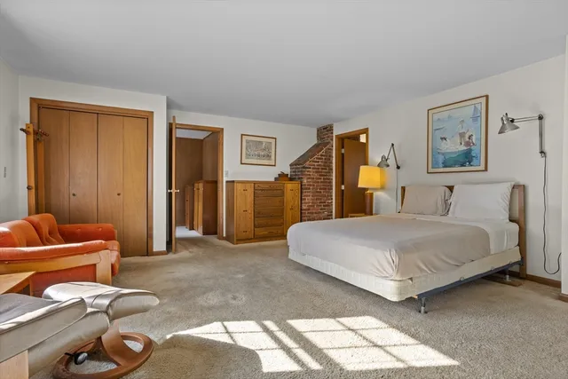 $725,000 | 14 Arbutus Avenue, Chelmsford, MA 01824