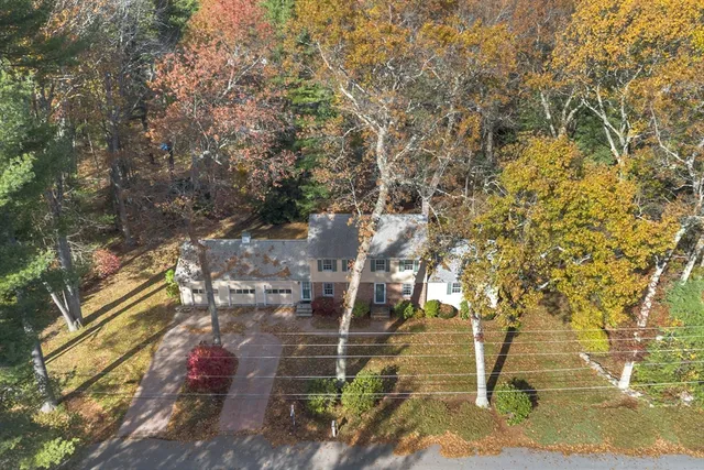 $725,000 | 14 Arbutus Avenue, Chelmsford, MA 01824