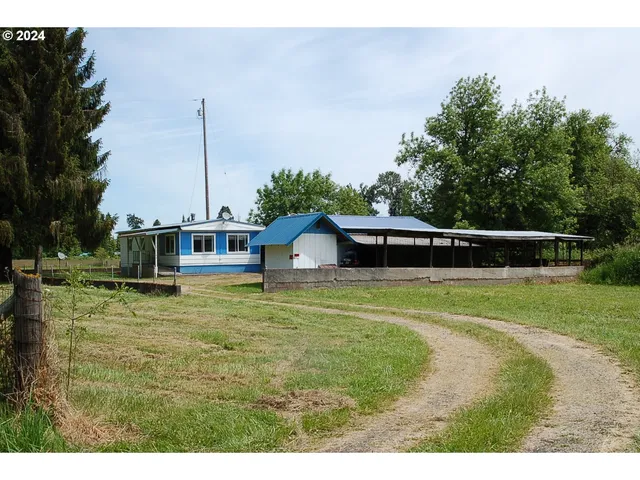 $340,000 | 53194 Columbia River Highway, Scappoose, OR 97056