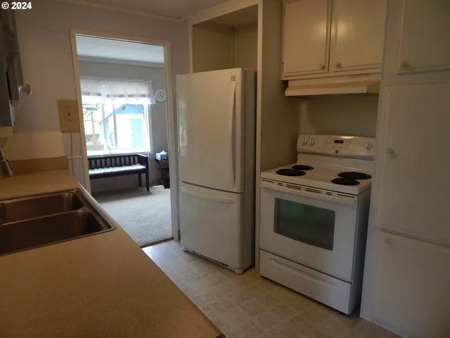 $340,000 | 53194 Columbia River Highway, Scappoose, OR 97056