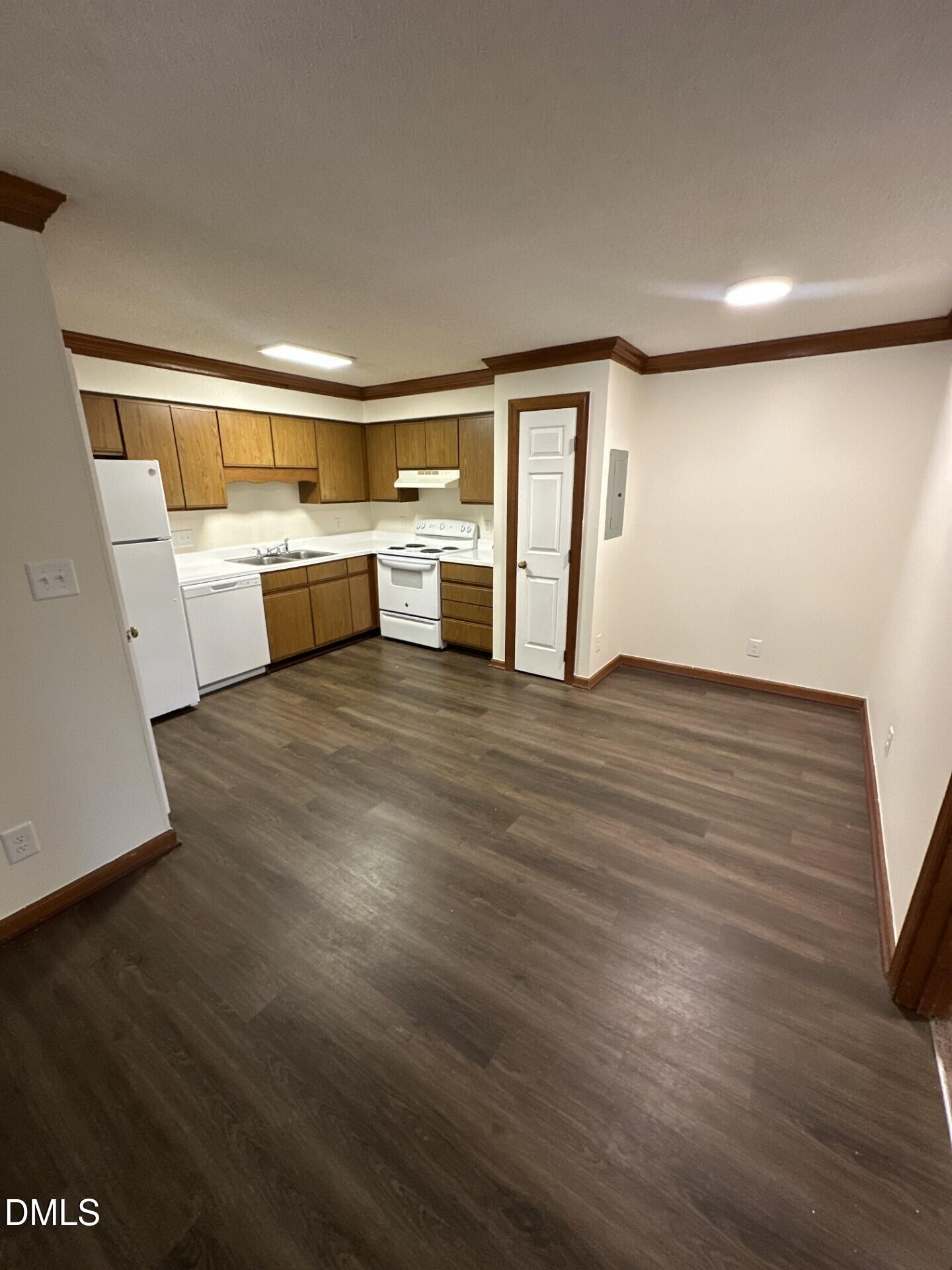 3506 Ivy Commons Drive, Unit 202 Raleigh, NC 27606 - Photo 2 of 8 2