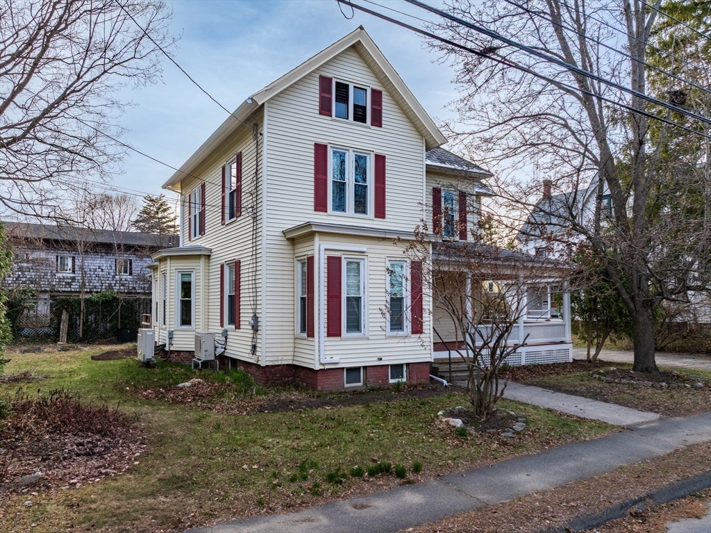 29 Pomeroy Terrace Northampton, MA 01060 - Photo 4 of 23 a front view of a house with a yard