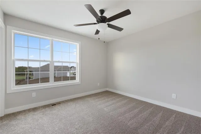 $430,000 | 22915 South Ridgeview Drive, Peculiar, MO 64078