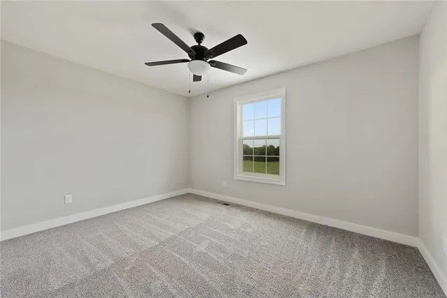 $430,000 | 22915 South Ridgeview Drive, Peculiar, MO 64078