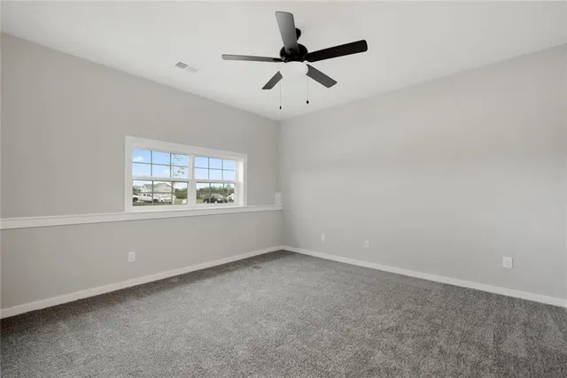 $430,000 | 22915 South Ridgeview Drive, Peculiar, MO 64078