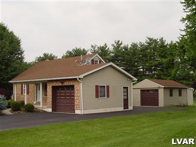 3933 East Hopewell Road Center Valley, PA 18034 - Photo 1 of 9 Gallery Image 1