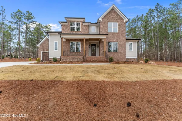 $929,000 | 195 Sugar Sand Lane, West End, NC 27376