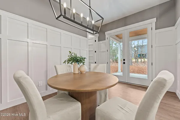 $929,000 | 195 Sugar Sand Lane, West End, NC 27376