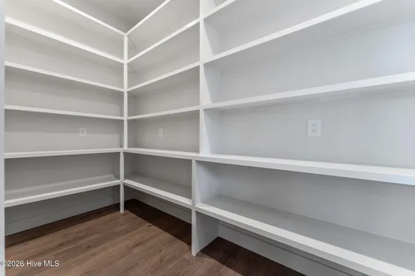 $929,000 | 195 Sugar Sand Lane, West End, NC 27376