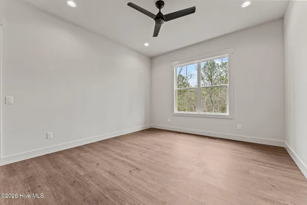 $929,000 | 195 Sugar Sand Lane, West End, NC 27376