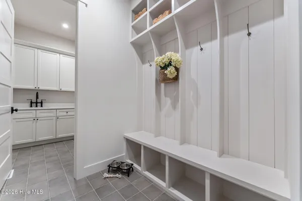 $929,000 | 195 Sugar Sand Lane, West End, NC 27376