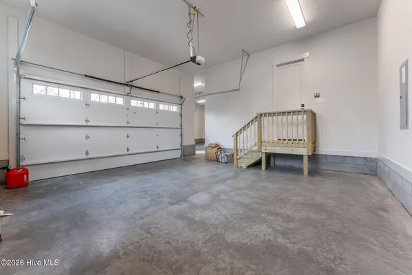 $929,000 | 195 Sugar Sand Lane, West End, NC 27376