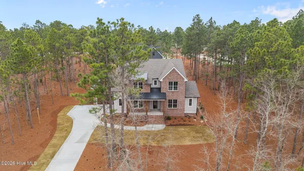 $929,000 | 195 Sugar Sand Lane, West End, NC 27376
