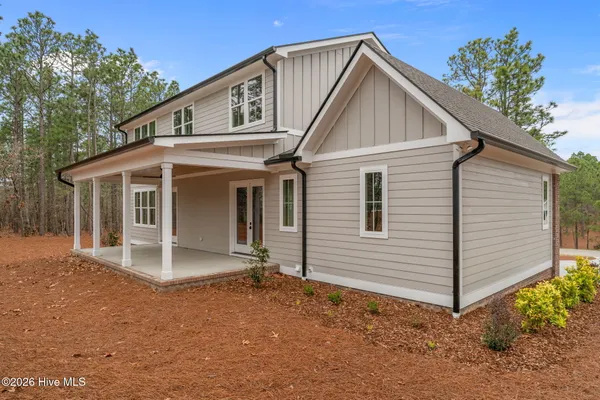 $929,000 | 195 Sugar Sand Lane, West End, NC 27376