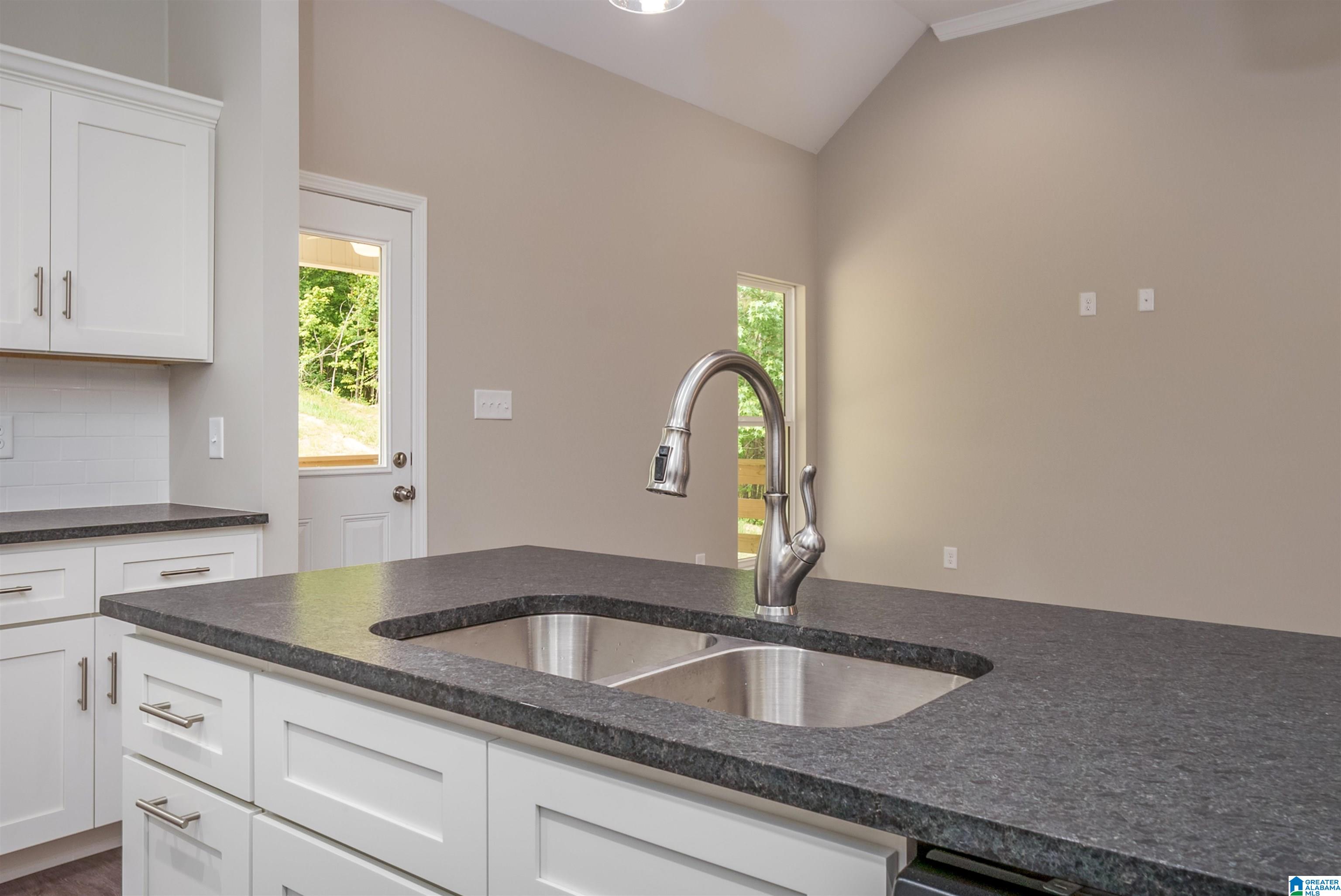 3745 Sportsman Lake Road Odenville, AL 35120 - Photo 8 of 33