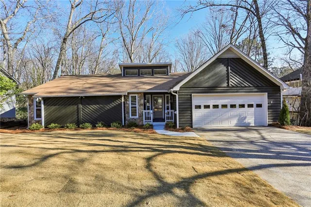 $625,000 | 645 Trailmore Place, Roswell, GA 30076