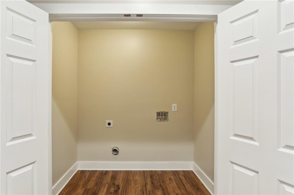 645 Trailmore Place Roswell, GA 30076 - Photo 37 of 41