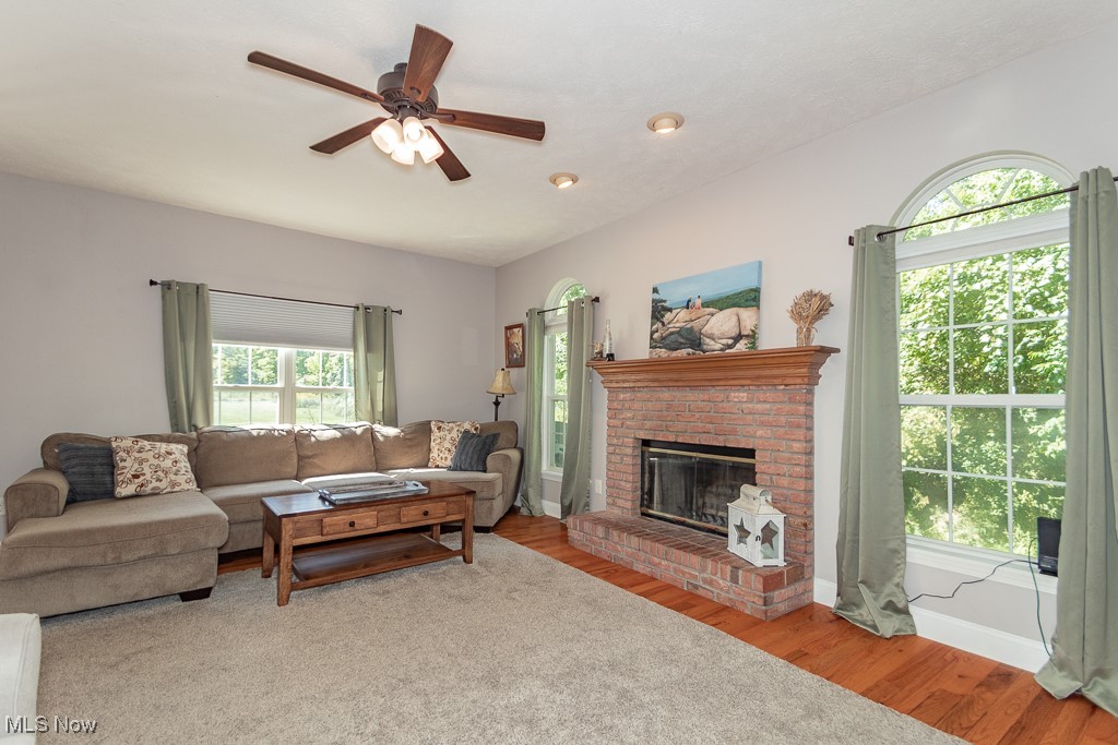 14780 Valentine Road Thompson, OH 44086 - Photo 4 of 34
