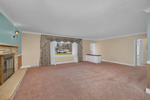 $399,000 | 2434 Erskine Road, Joliet, IL 60433