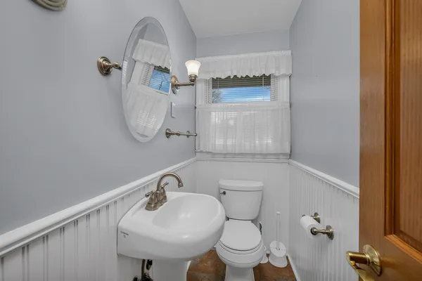 $399,000 | 2434 Erskine Road, Joliet, IL 60433